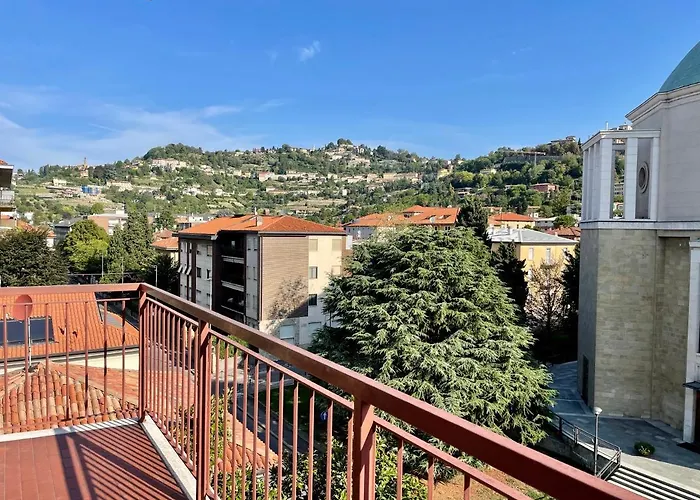 Casa Berizzi - Santa Lucia Апартаменти *